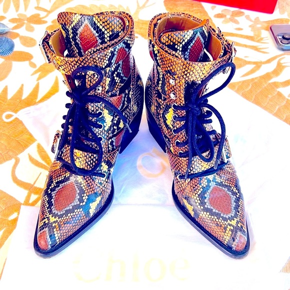 LIKE NEW🐍CHOLE🐍Rylee Python Print Calf Skin Leather Boots🐍 - Picture 3 of 9
